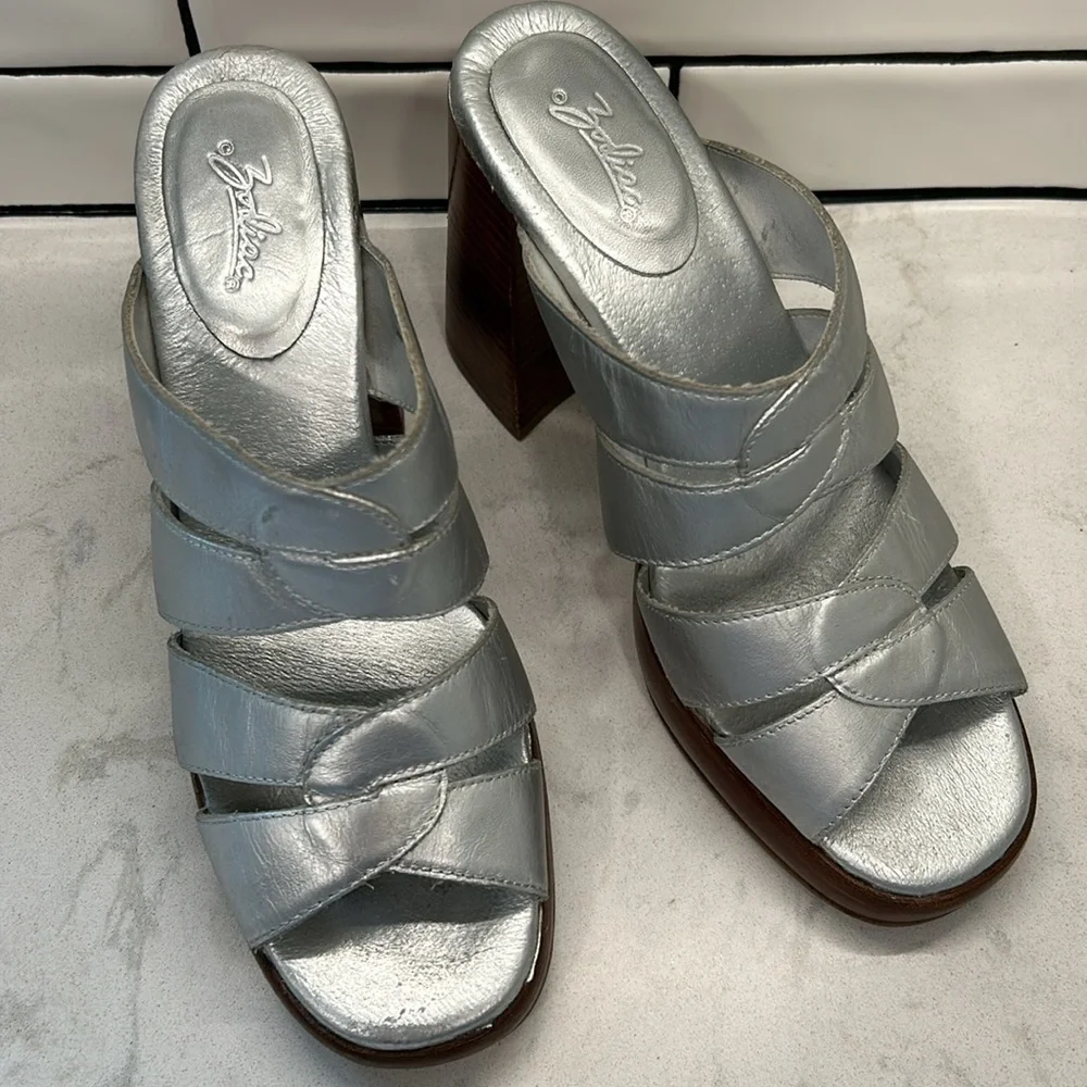 Zodiac Hype Leather Wood Platform Silver Metallic Retro Stacked Heels Size 9
